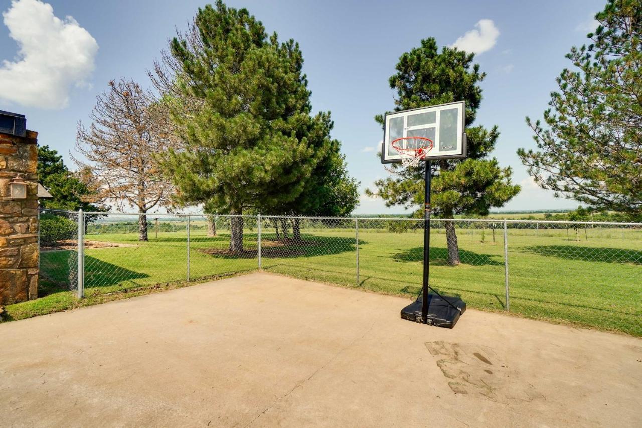 Spacious Country Home Near Ft Sill And Medicine Park Lawton Eksteriør billede